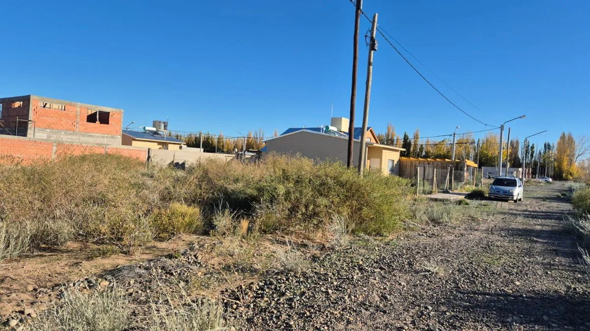 VENTA LOTE - VIENTOS DEL SUR - PLOTTIER foto 2