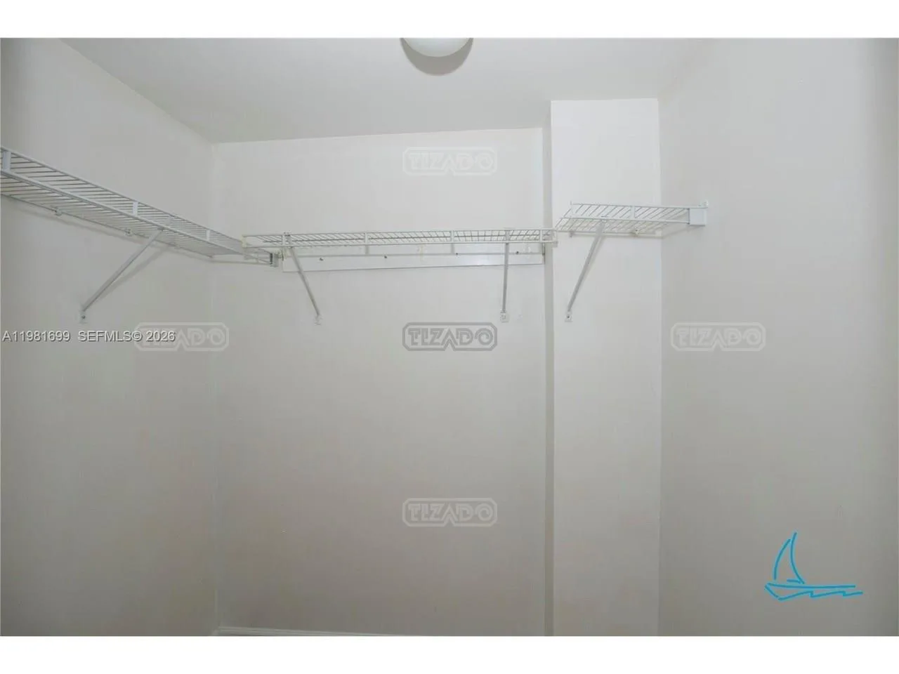 18800 NE 29th Ave #512 18800 foto 4