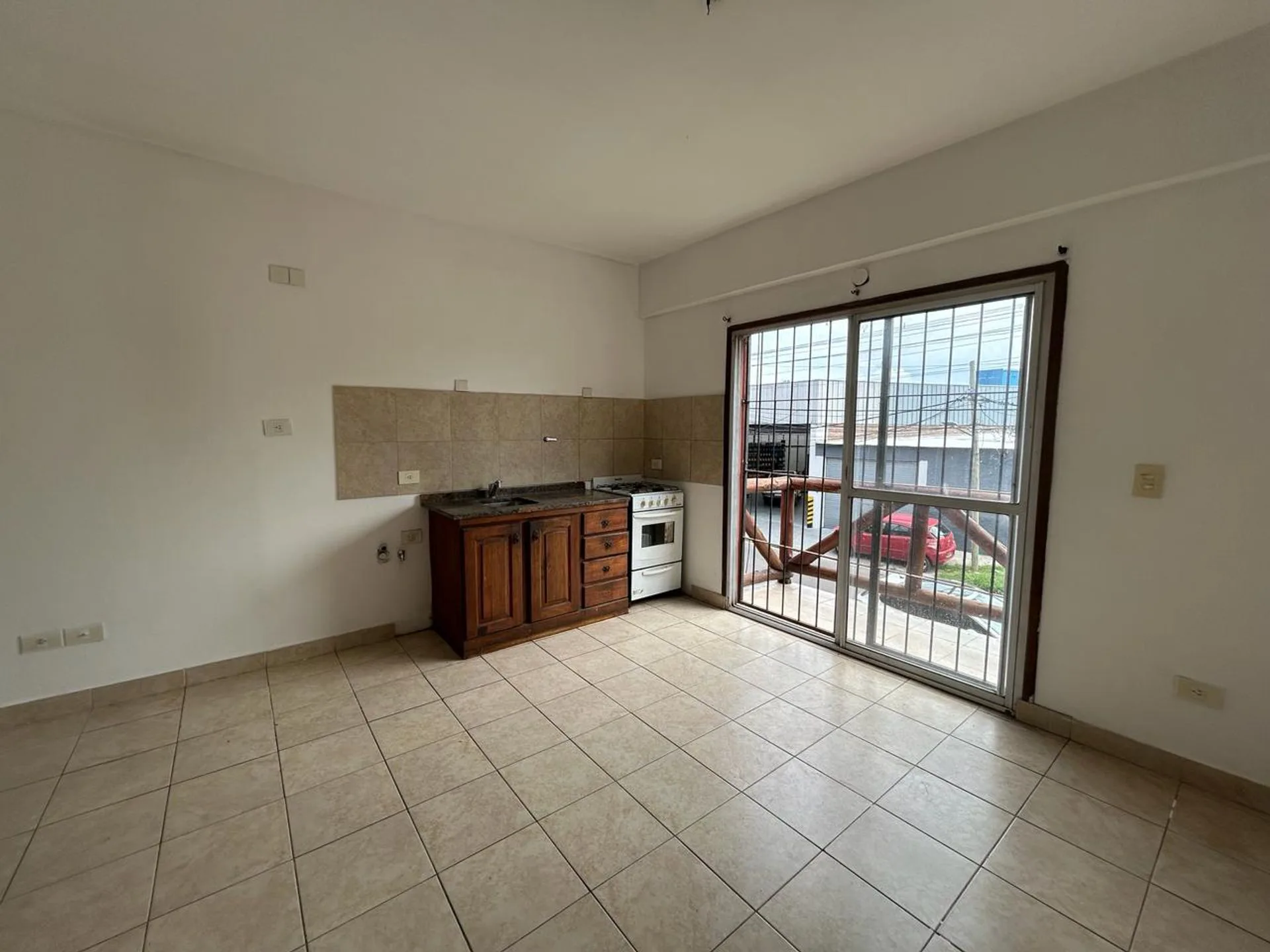VENTA DEPTO 2 AMB PILAR CENTRO DUPLEX APTO CRED foto 3