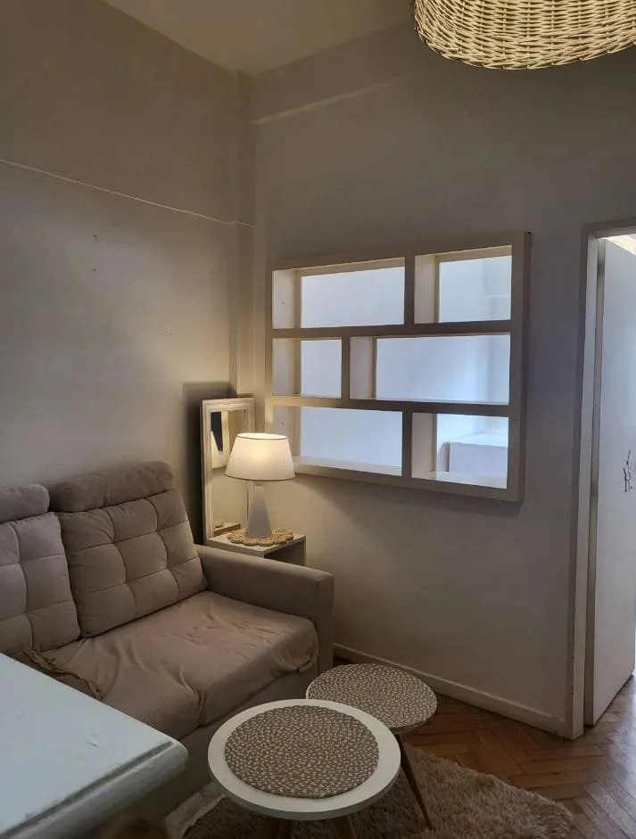 Se vende un depatamento de 2 ambientes al frente - Balvanera foto 3