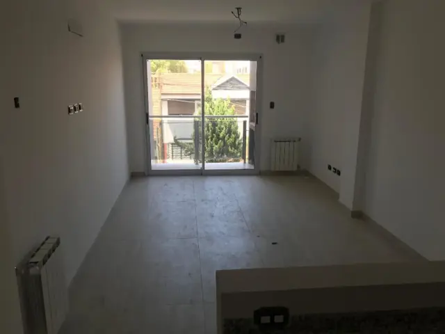 Departamento de 3 ambientes a estrenar, Quilmes.