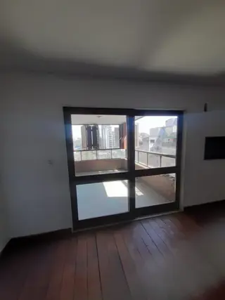 Venta Departamento en Rivadavia al 800 pleno barrio norte foto 5