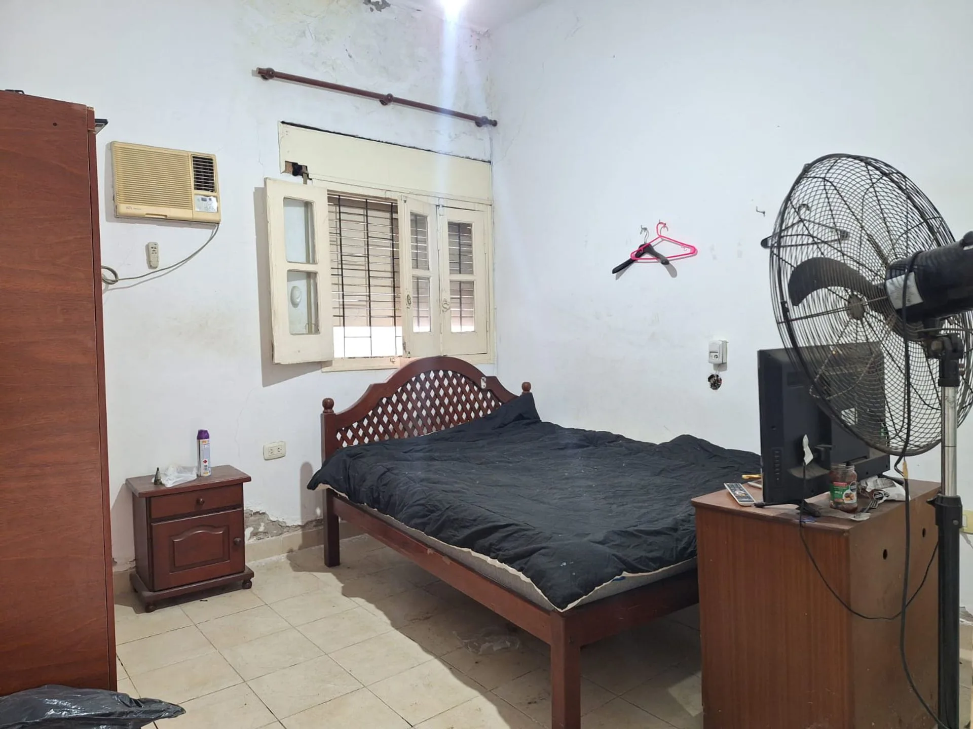 Venta casa a refaccionar Santa Fé y Libertad foto 5