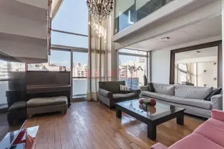 VENTA TRIPLEX 4 AMBIENTES EN PALERMO SOHO foto 2