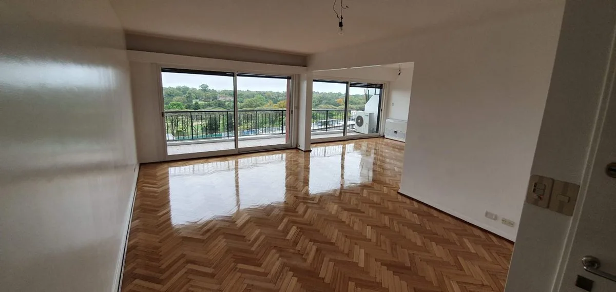 ALQUILER Semipiso en Belgrano c/ cochera baulera foto 2