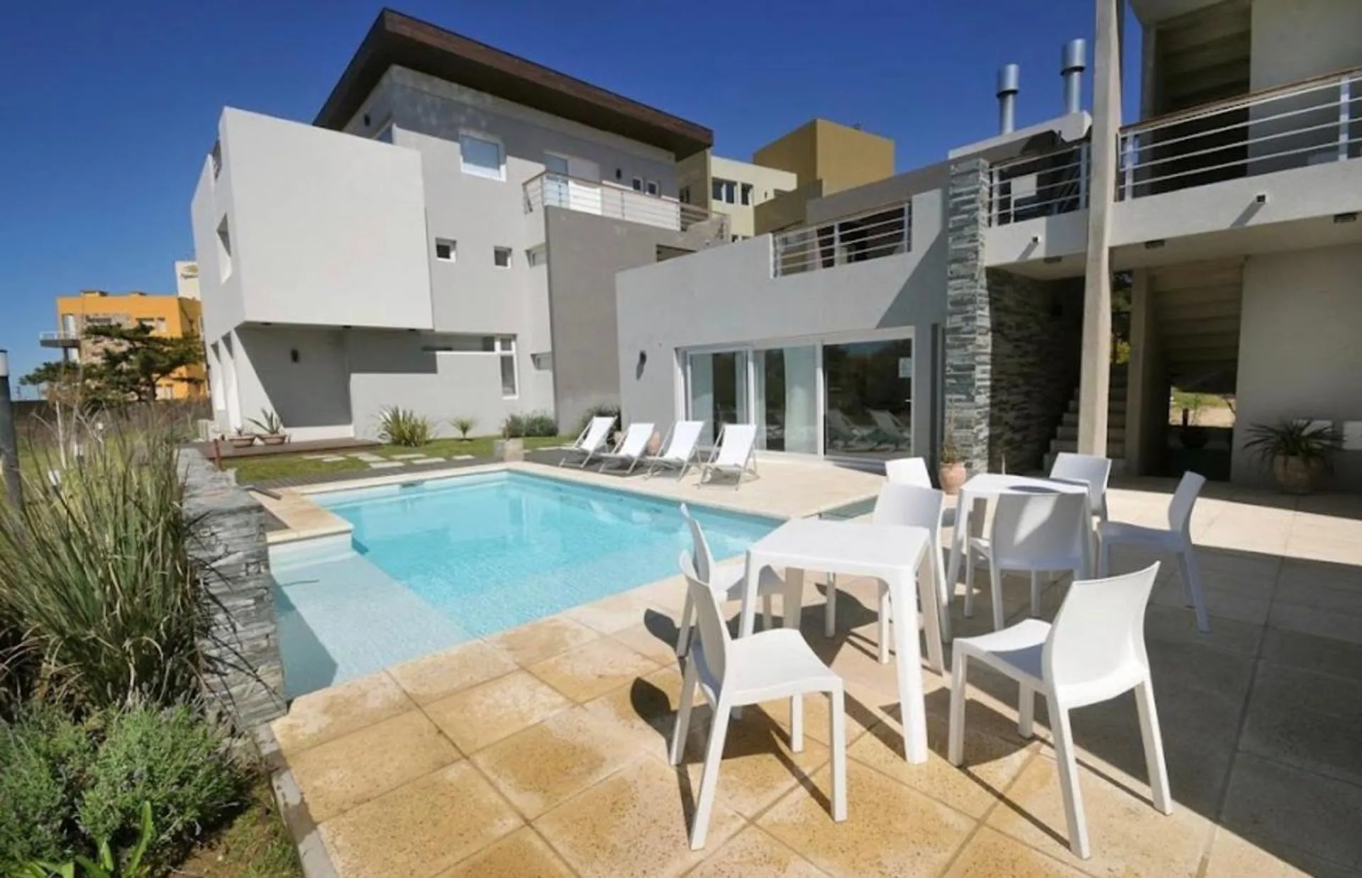 DEPARTAMENTO 2 AMBIENTES EN VENTA VILLA GESELL foto 5