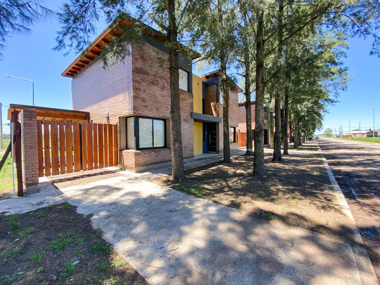Condo del Pinar - Duplex dos dormitorios en venta en General Lagos foto 4
