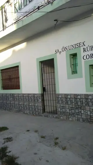 MUY BUENA PROPIEDAD MULTIFAMILIAR foto 5