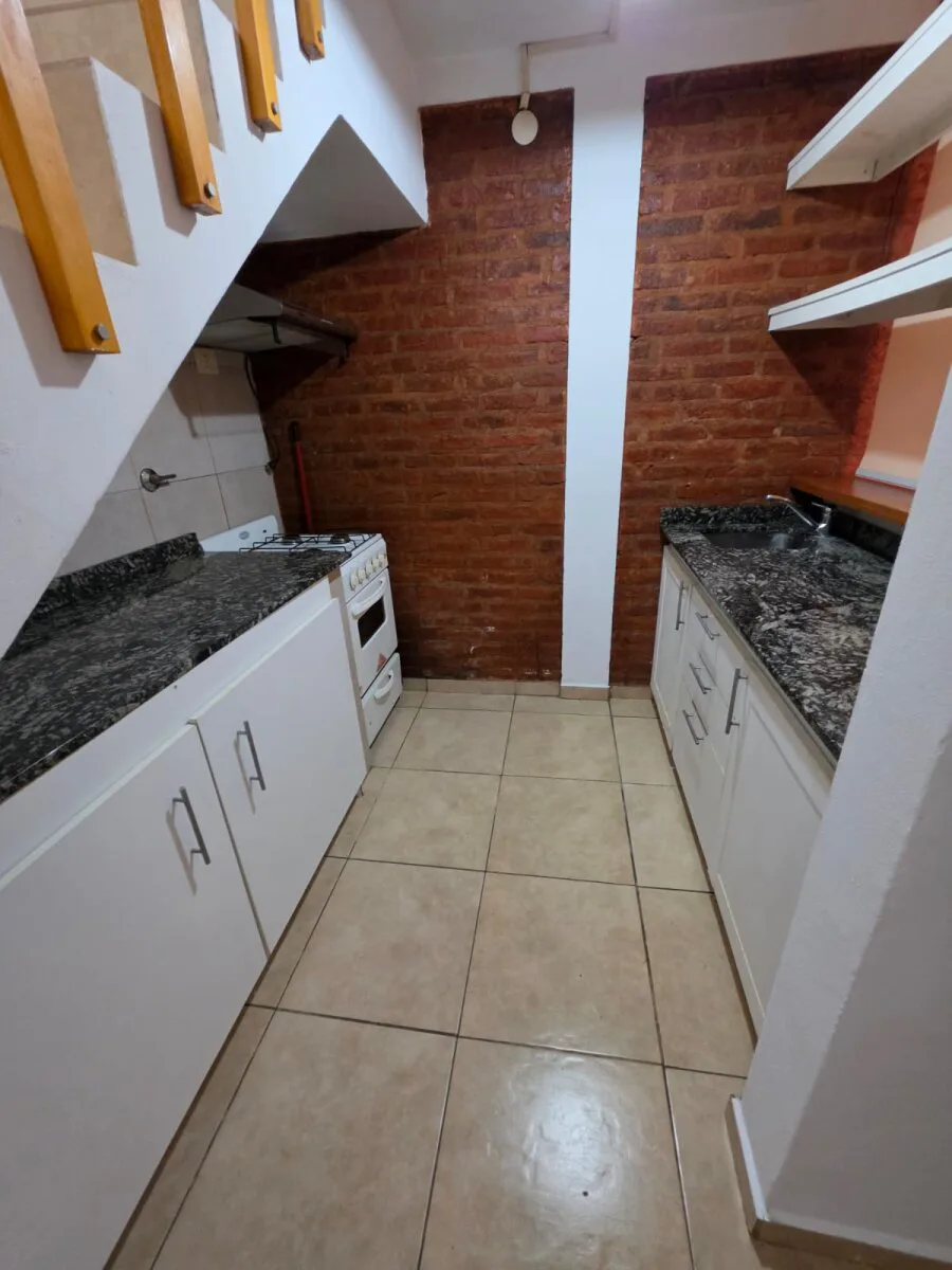 ALQUILO DUPLEX 2 AMB 1/2 HAEDO SUR foto 5
