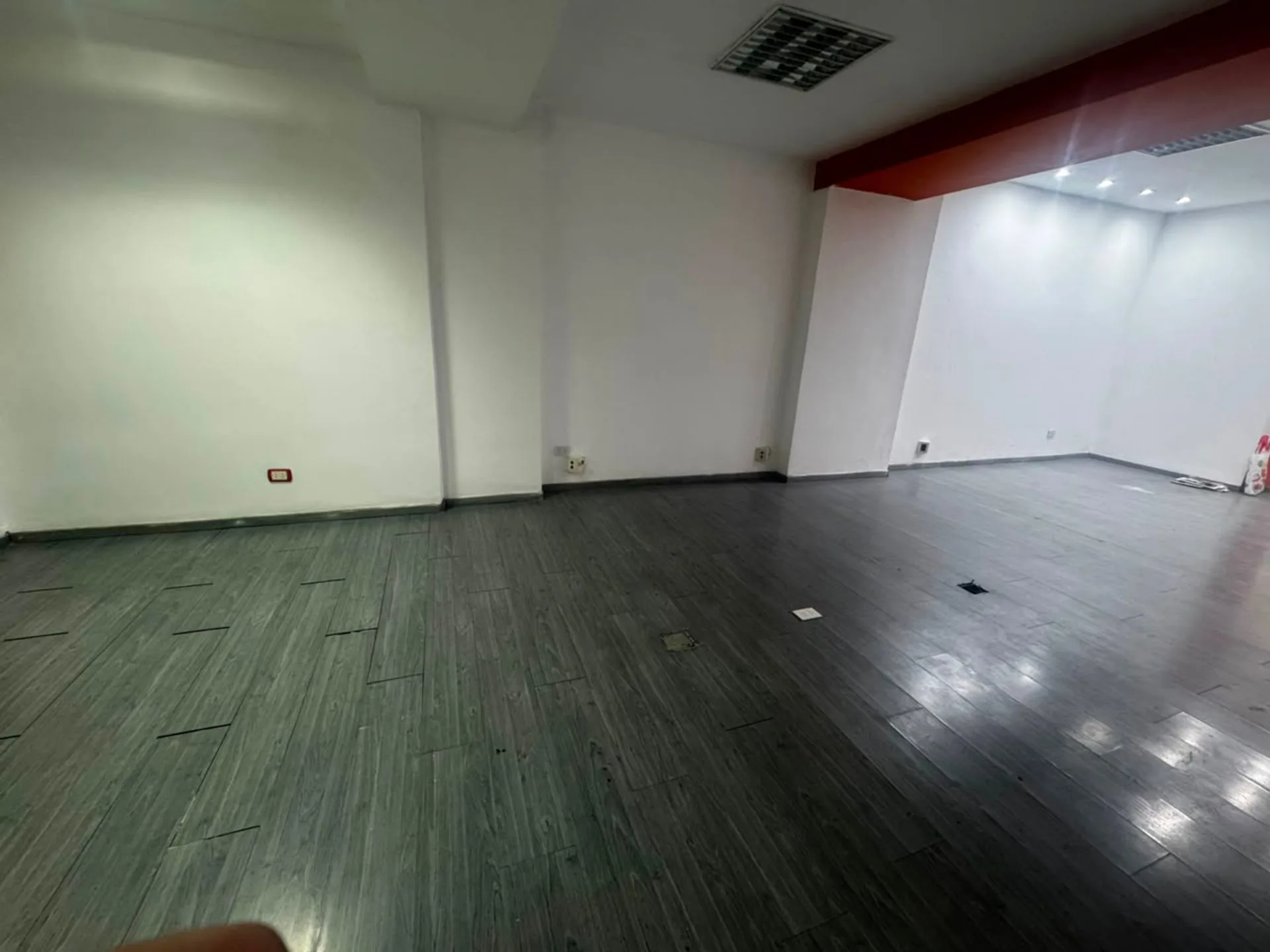 VENTA LOCAL COMERCIAL EN BALVANERA foto 5