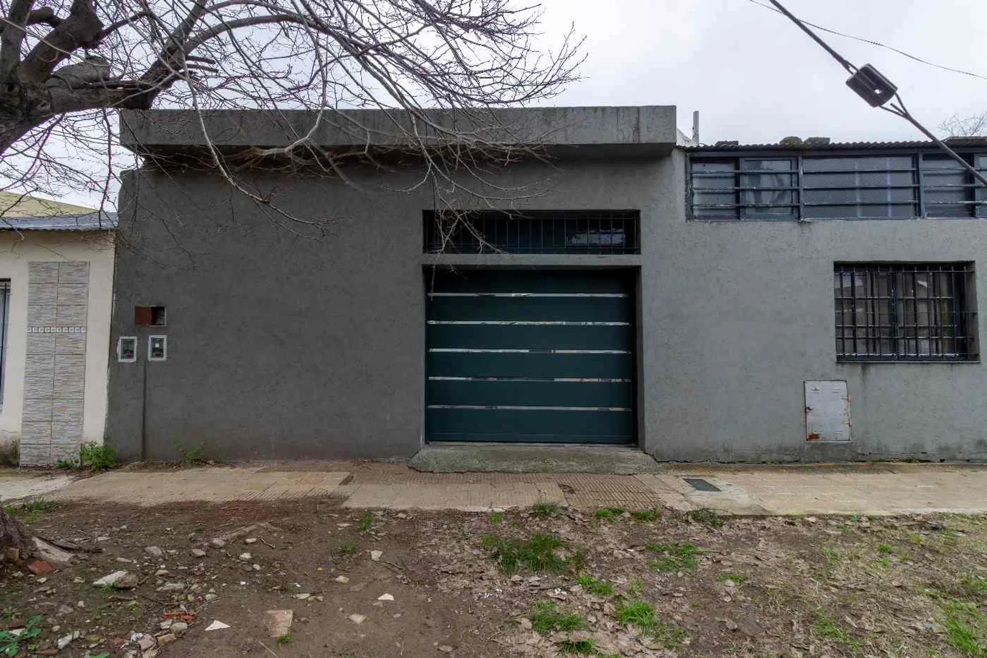 VENTA CASA PH 2 AMB ITUZAINGO CON LOCAL Y COCHERA foto 4