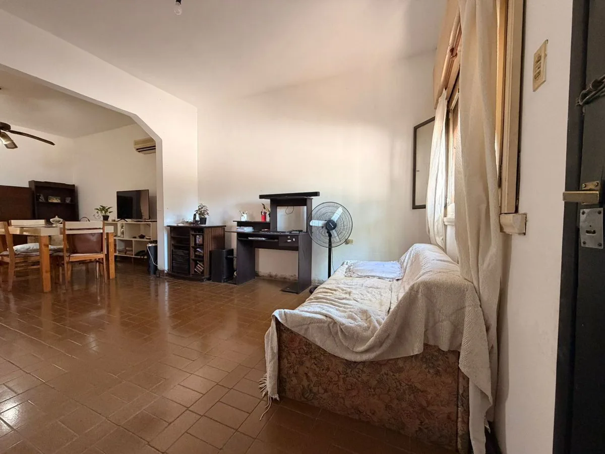 Venta Casa 3 ambientes en GRAN terreno 365 m2 foto 3