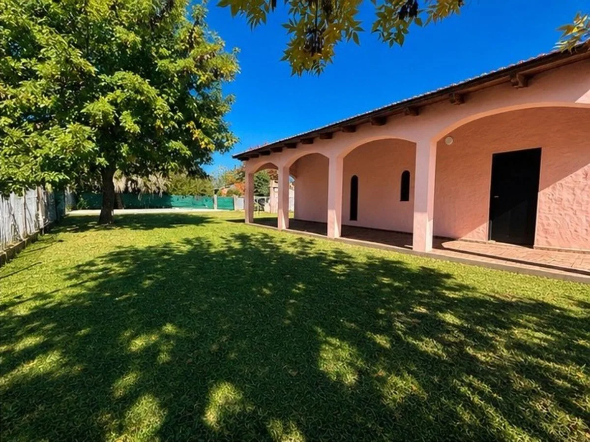 OPORTUNIDAD - HERMOSA CASA QUINTA EN SAUCE VIEJO foto 4