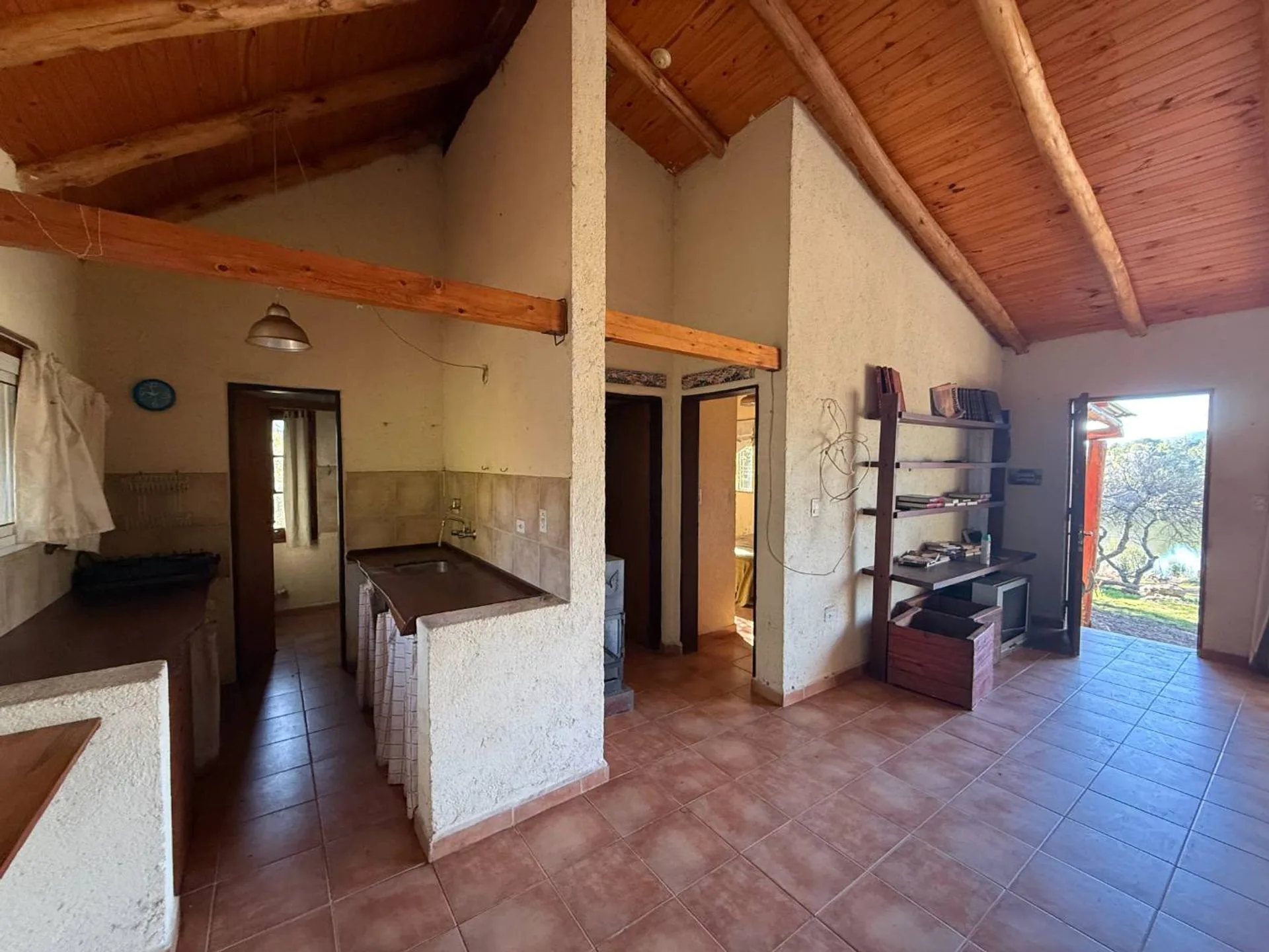 VENTA CASA FRENTE AL LAGO POTRERO DE GARAY foto 5
