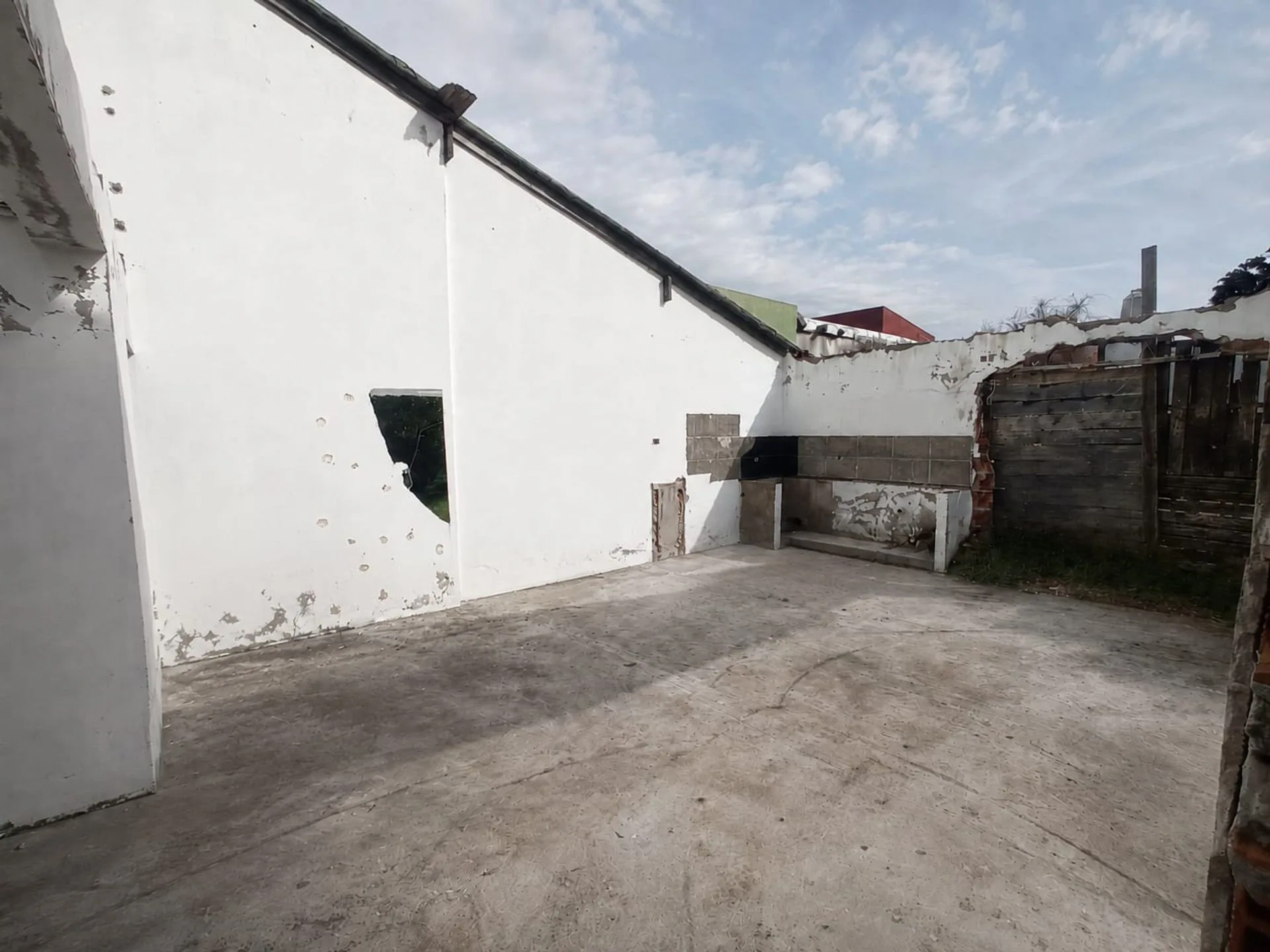 VENTA CASA 3 AMBIENTES A TERMINAR FARO foto 4