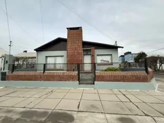 ALQUILER – OFICINA COMERCIAL – CENTRO foto 1