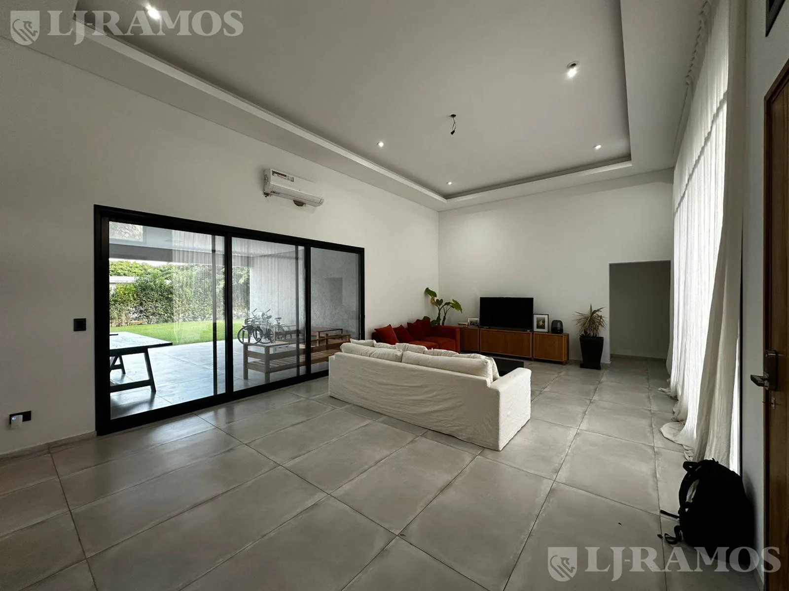 Casa en Venta en 1 Planta con pileta San Matias PG foto 3