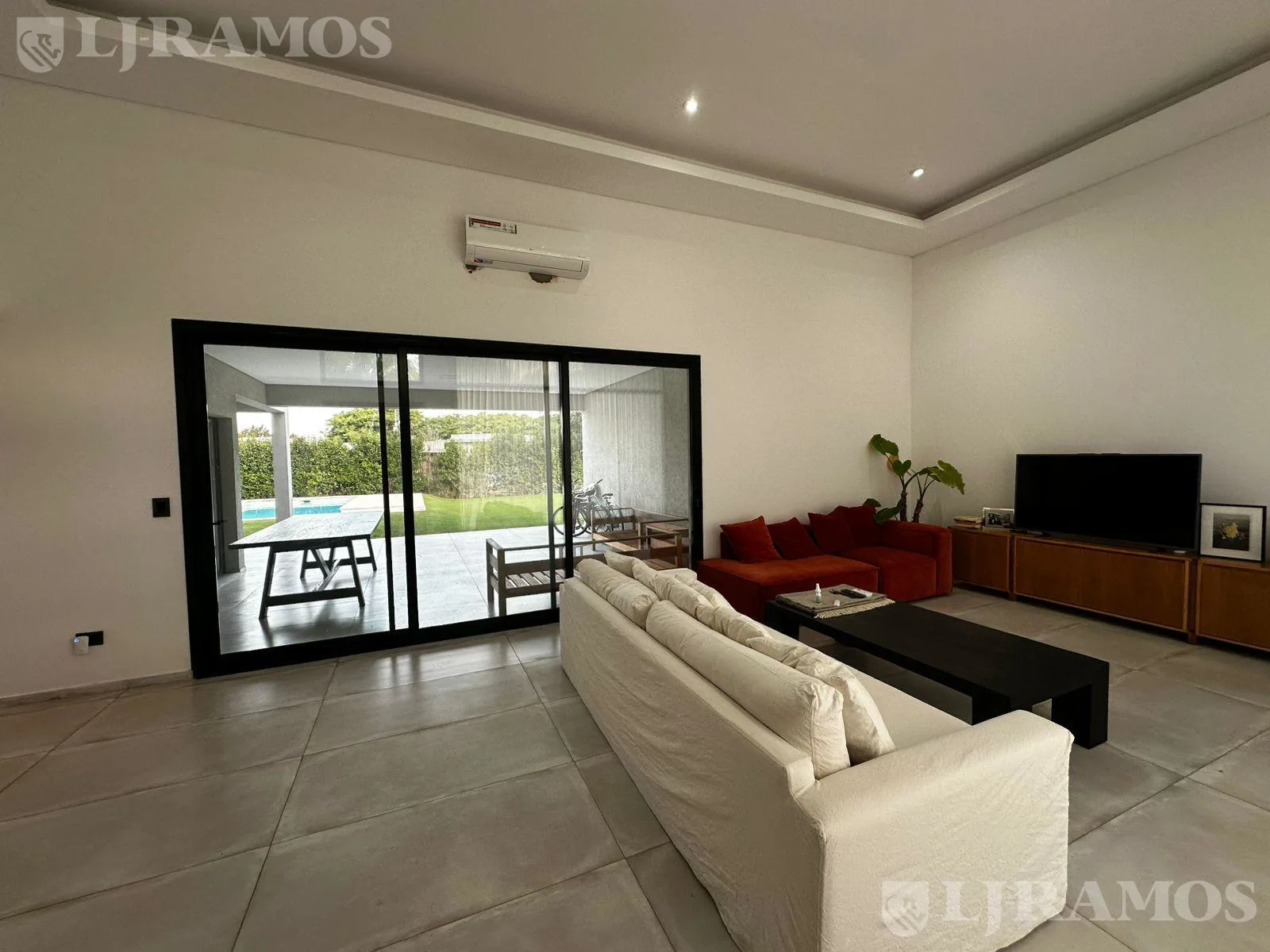 Casa en Venta en 1 Planta con pileta San Matias PG foto 4