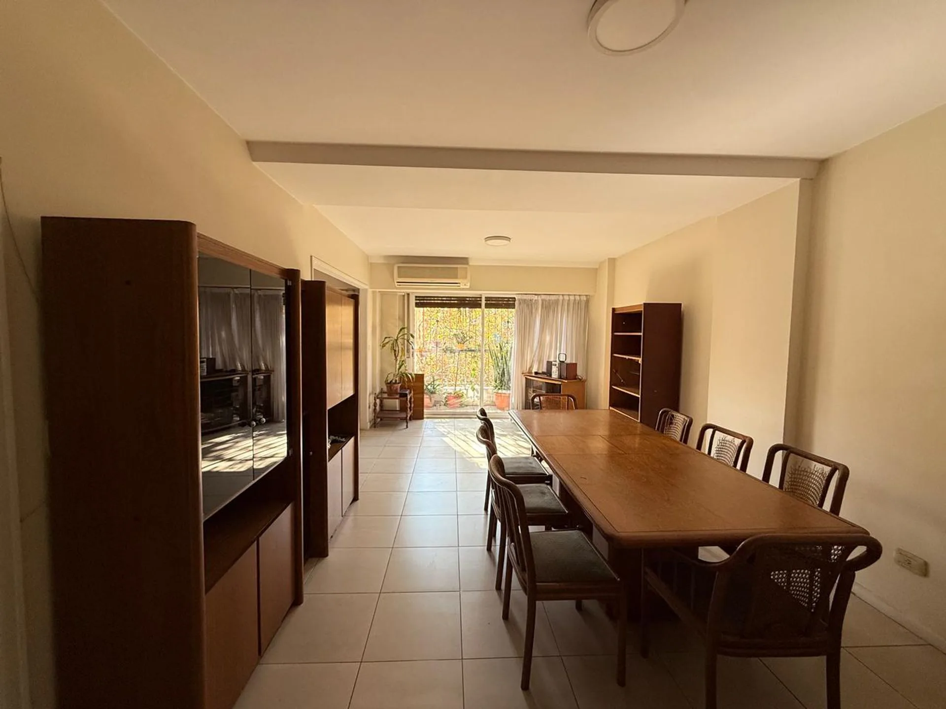 VENTA 4 AMBIENTES CON COCHERA y BALCON - ALMAGRO foto 4