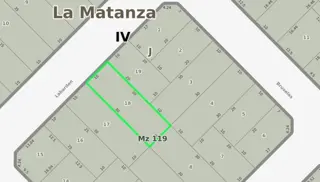 Lote con mejoras en barrio Manzanares foto 1