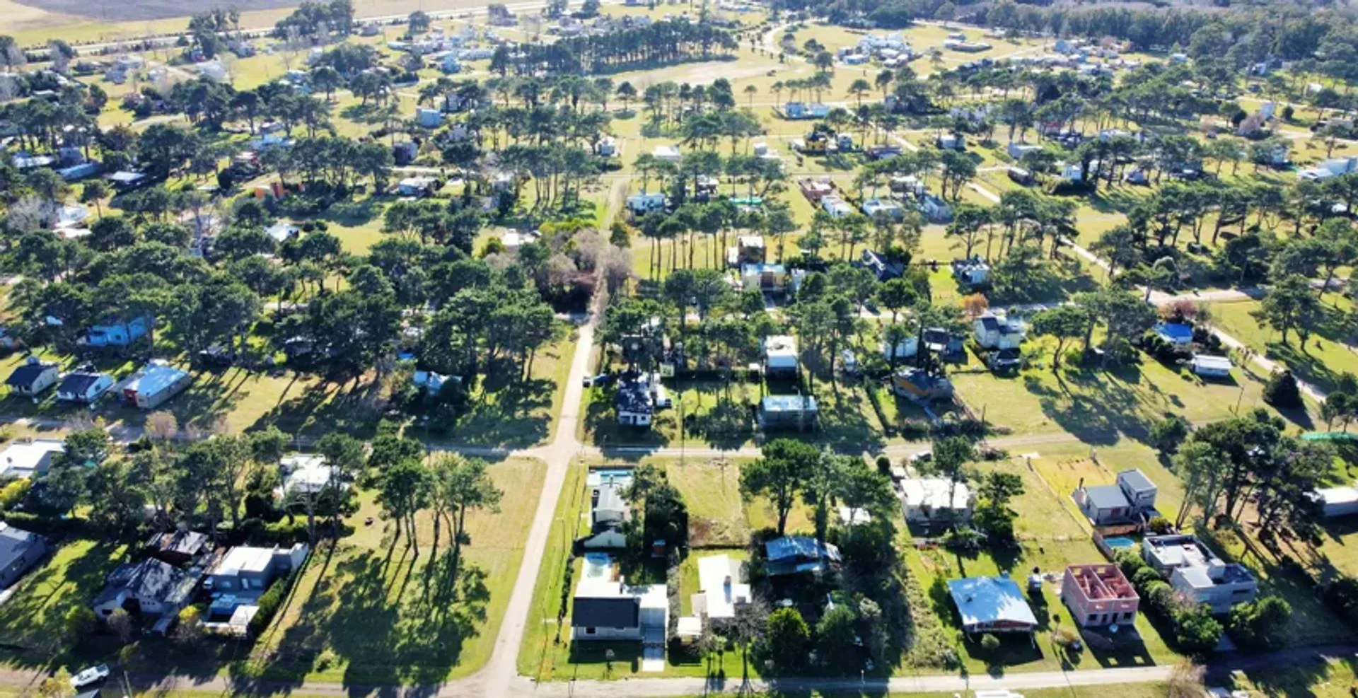 VENTA DOS LOTES DE TERRENO EN LA CALETA 810M2