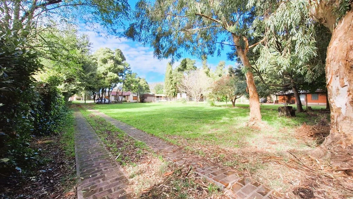 Venta Casa quinta 3 amb con quincho sobre ruta foto 4
