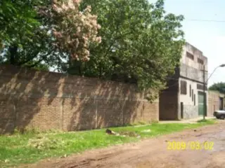 GALPON INDUSTRIAL 900M2 EN 2 PLANTAS, OPCION LOTE LINDERO DE 1000M2. ZONA INDUSTRIAL 1 foto 1