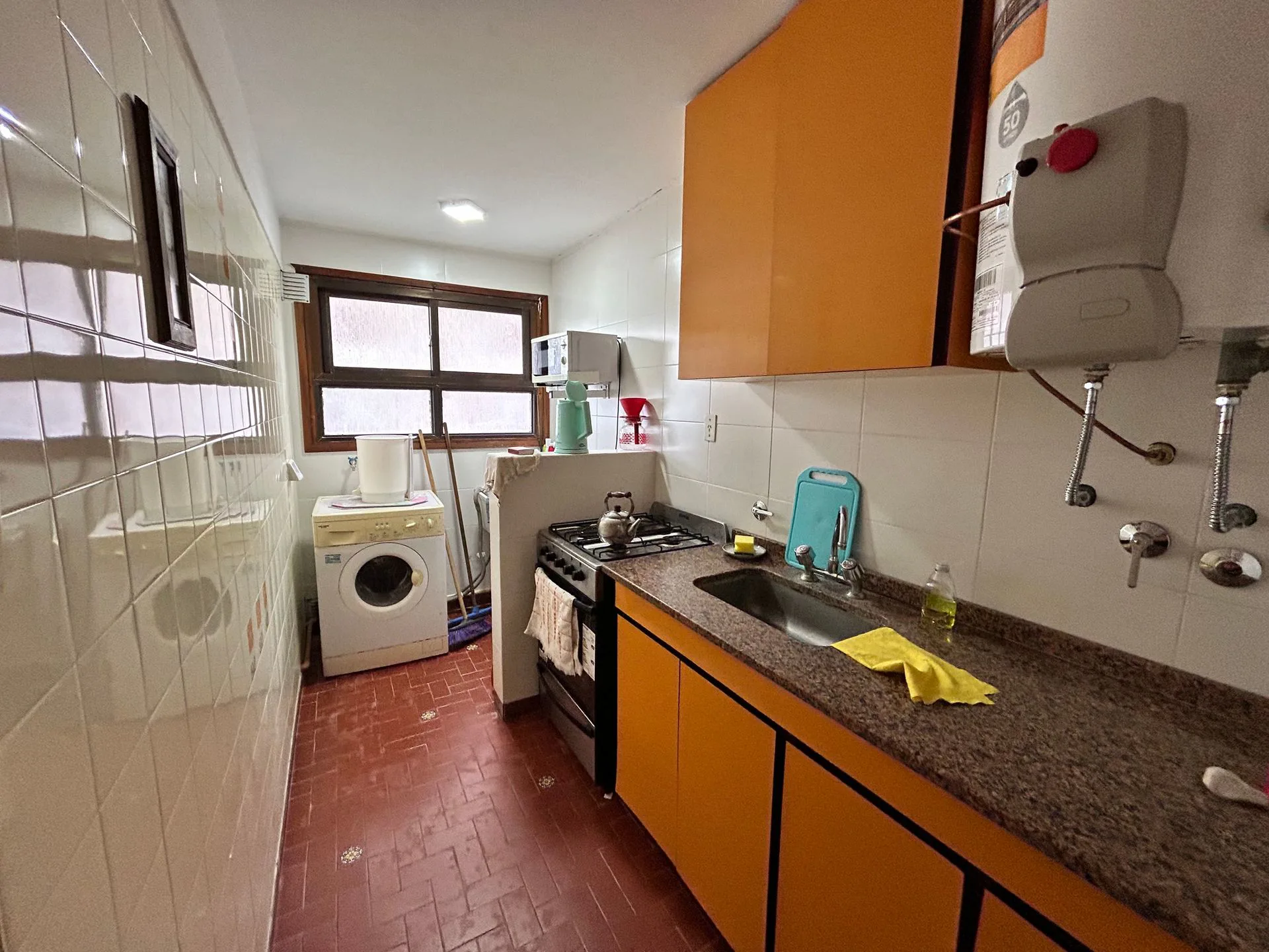 DEPARTAMENTO VENTA PINAMAR 2 AMB VISTA LATERAL MAR foto 3
