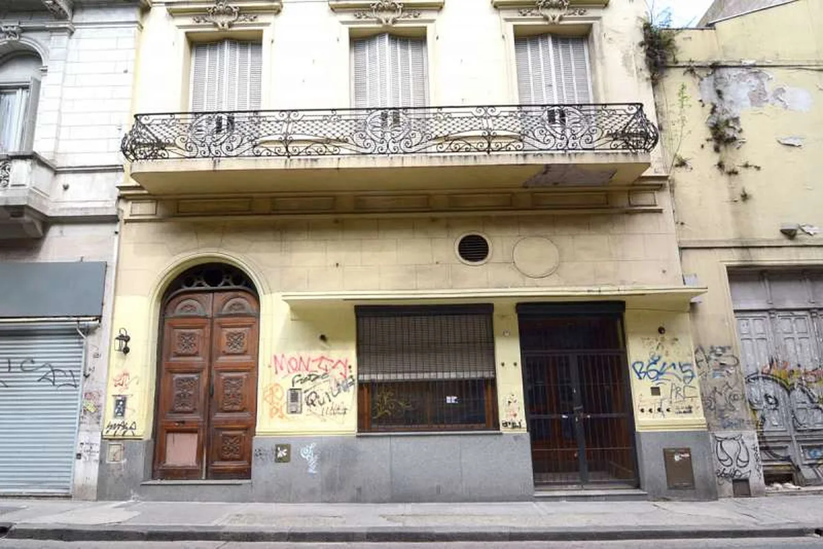 Rivadavia Av. 1216 foto 2