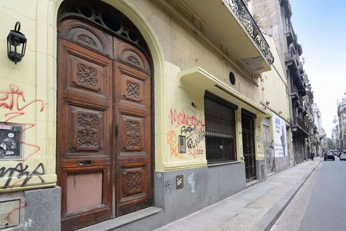 Rivadavia Av. 1216 foto 3
