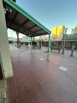 LOCAL EN ALQUILER - PEATONAL DUFAUR foto 5