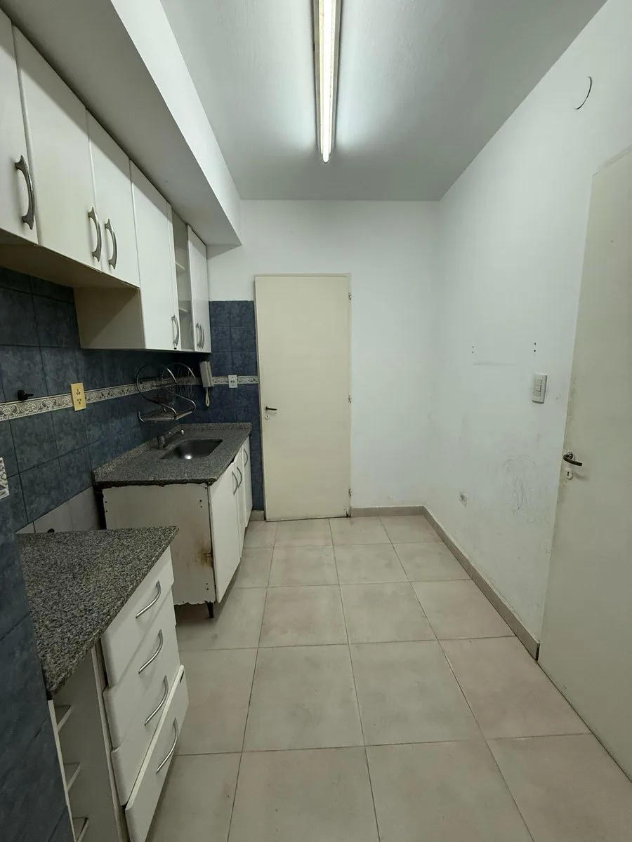 VENTA DEPTO 2 DORM CON COCHERA -ESCRITURAS foto 5