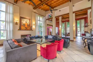 CASA VENTA PILAR HARAS DEL PILAR JARDIN Y PILETA foto 3