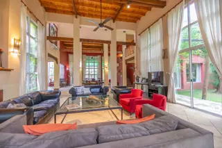 CASA VENTA PILAR HARAS DEL PILAR JARDIN Y PILETA foto 4