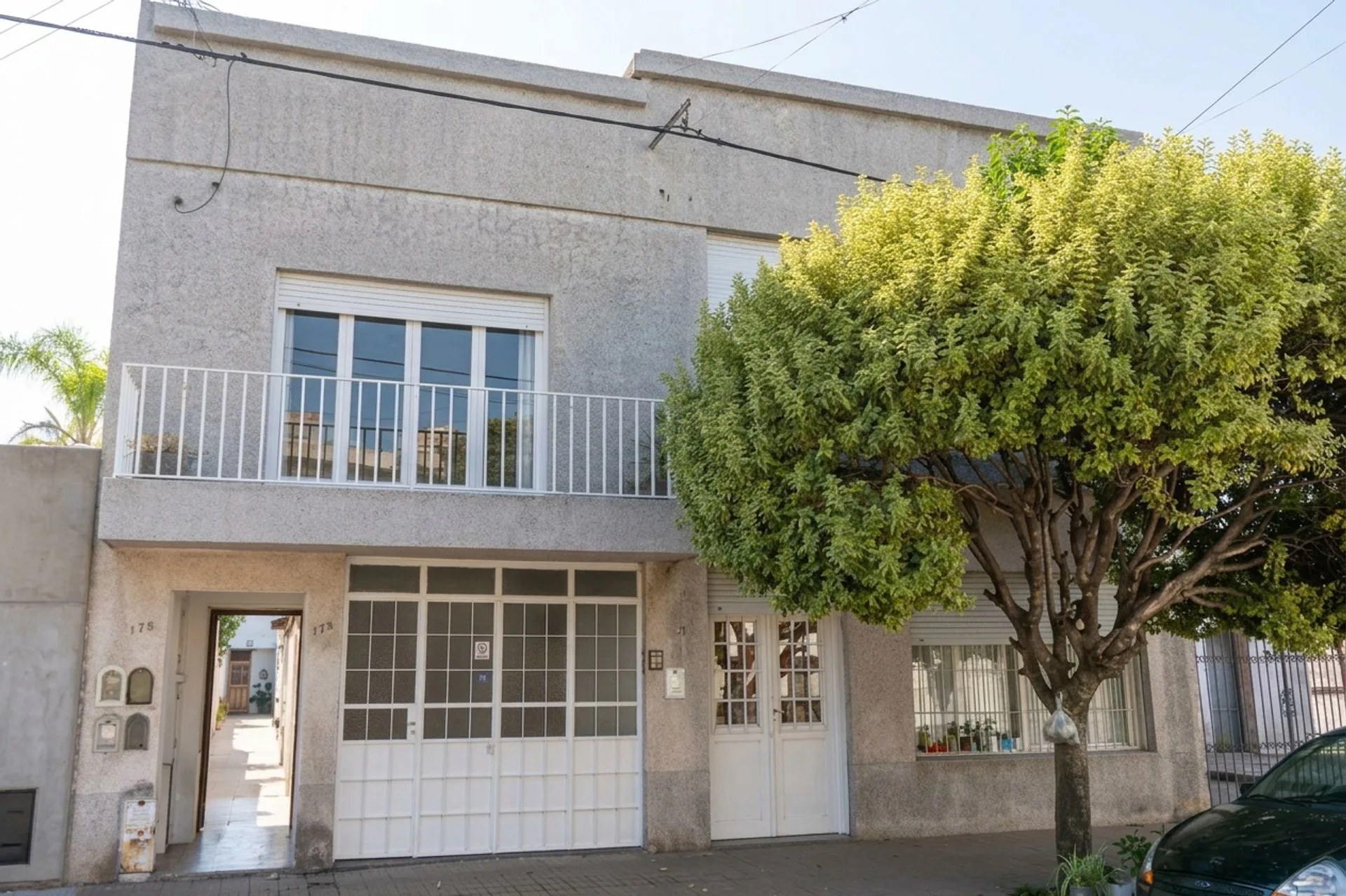 Venta 2 casas en 1 y Local. Ideal Inversión. foto 4