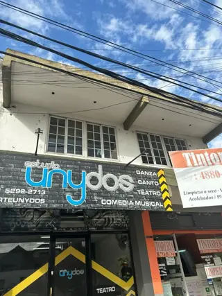 Amplia oficina de cinco ambientes en venta foto 1