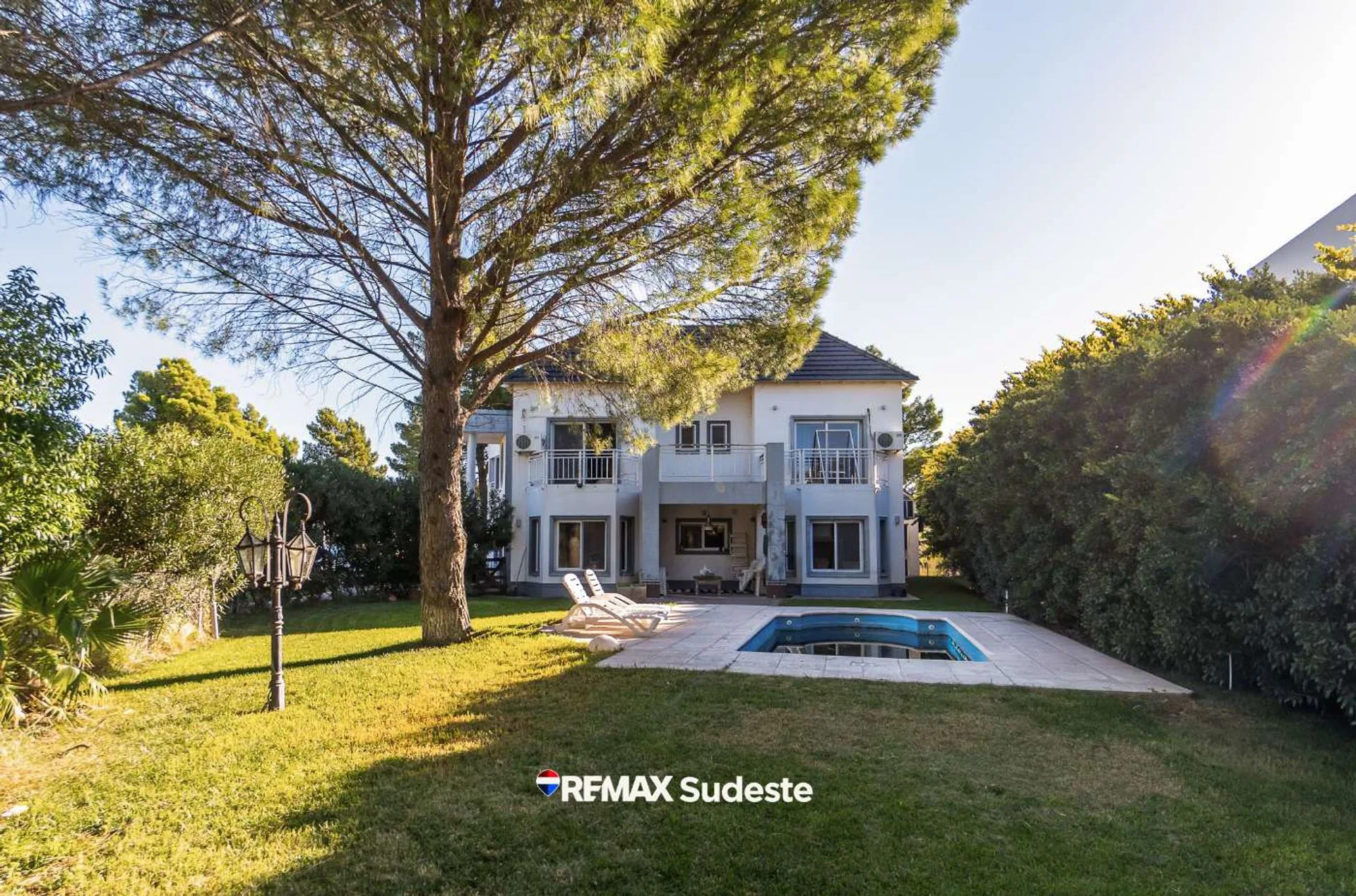 Oportunidad de gran lote y casa en Bosque Alto foto 2