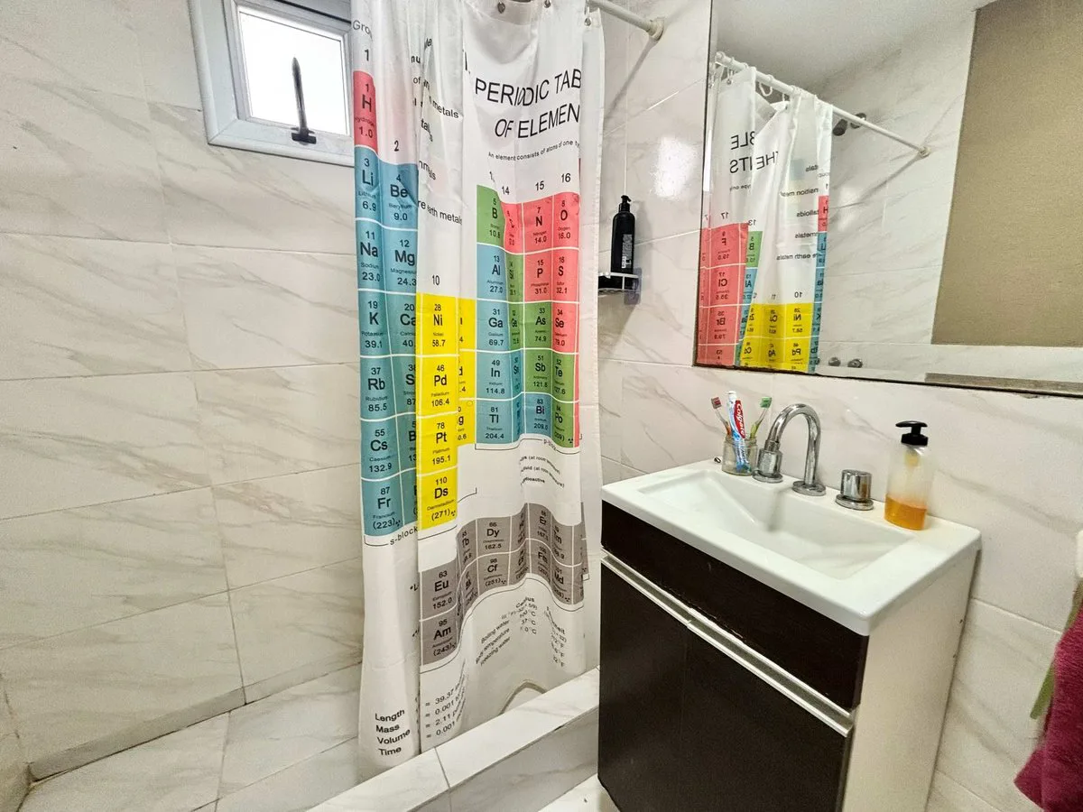 venta 2 Amb en 8° piso c/balcón  lanus Oeste foto 5