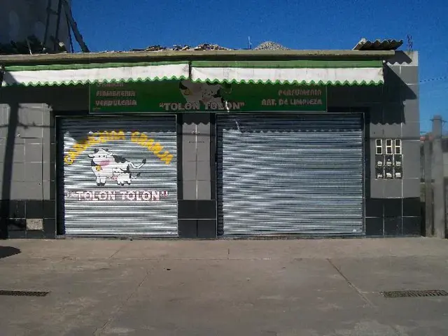 Local Comercial en Alquiler en Juan María Gutierrez, Berazategui, Buenos Aires