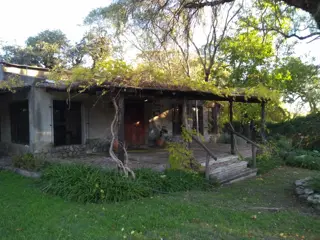 EXCELENTE PROPIEDAD A LA VENTA EN TRASLASIERRA foto 1