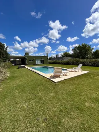 CASA QUINTA - BRANDSEN foto 1