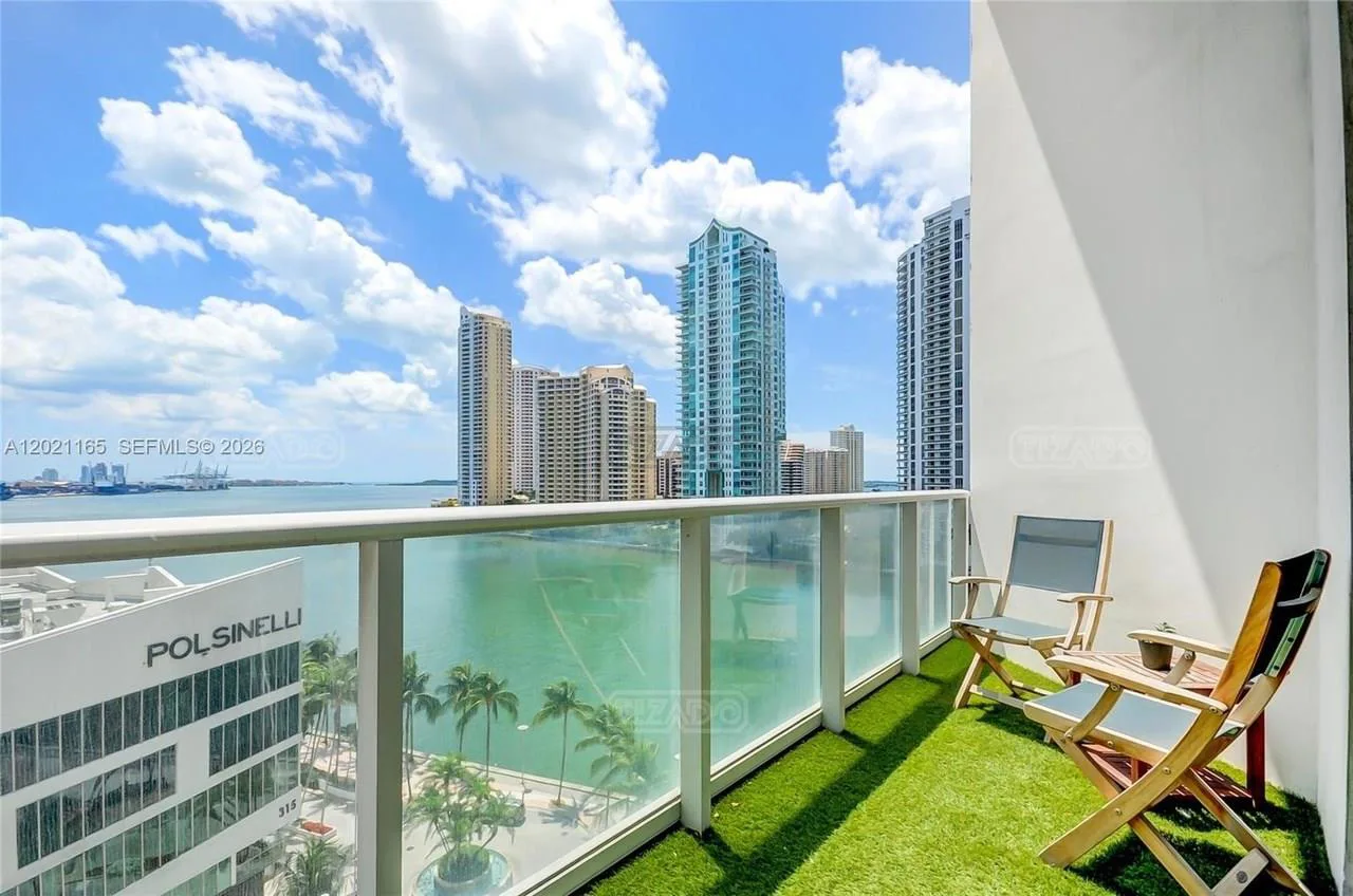 300 S Biscayne Blvd #L1002 300 foto 2