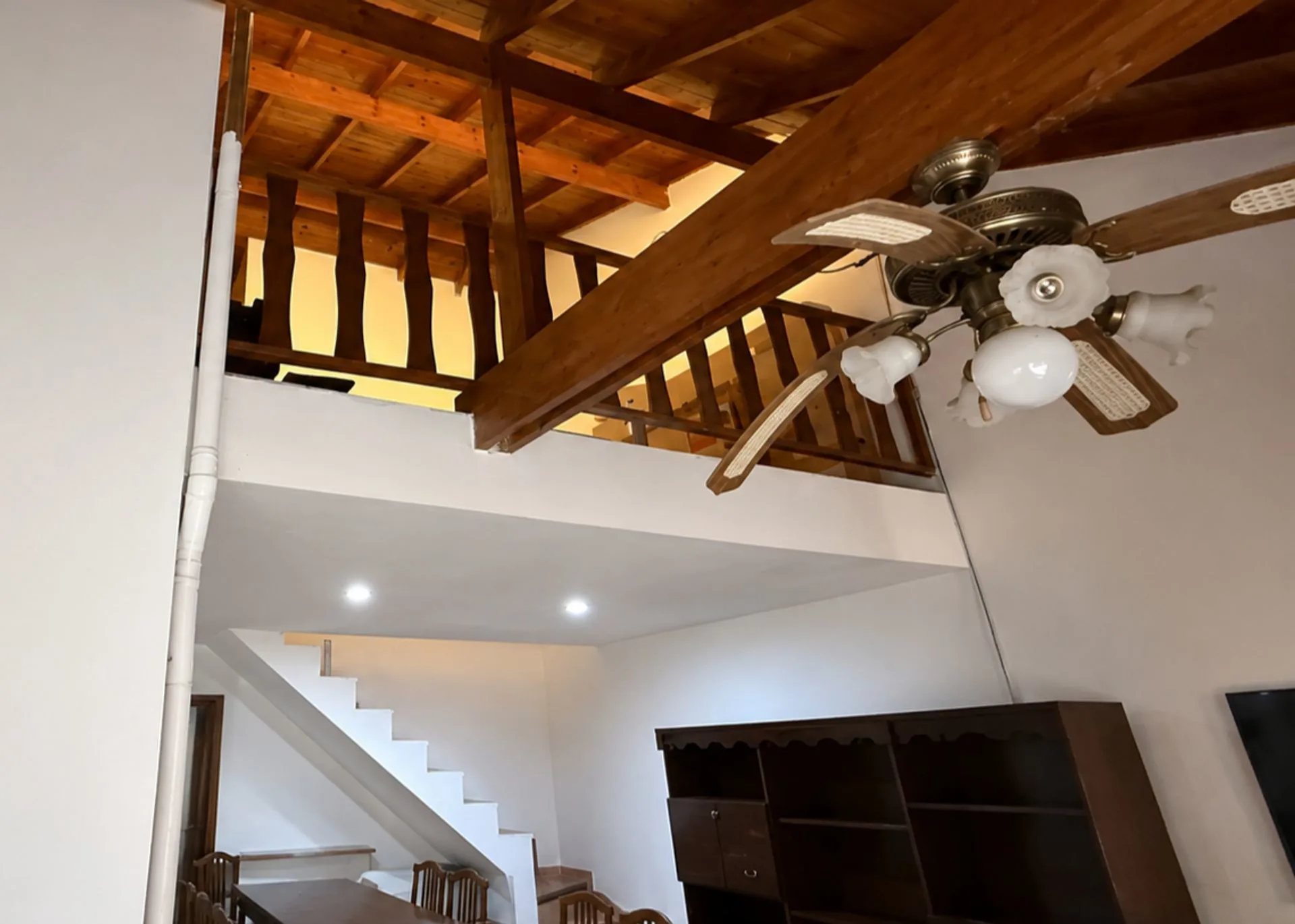 VENTA CASA 4 AMB. JURAMENTO CON GALPÓN Y PATIO foto 5