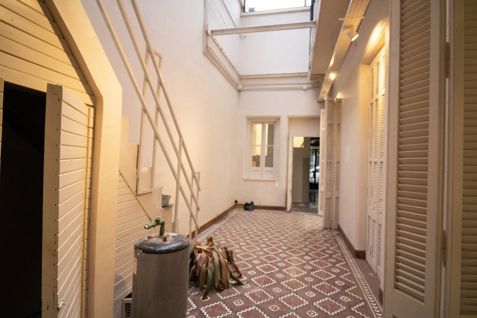 Casa 5 Ambientes en Alquiler - Patio, terraza y garage - 254m² - Unicamente destino COMERCIAL - Palermo foto 3