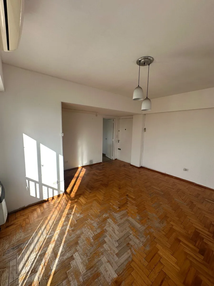 VENTA DEPARTAMENTO 3 AMBIENTES BOEDO CABA FINANCIA foto 4