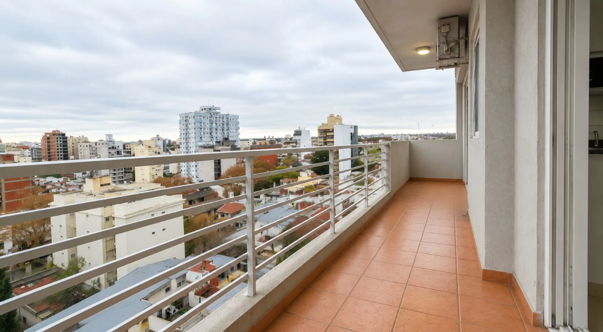 VENTA DEPTO 2 AMB 60 M2 CON  BALCÓN APTO CREDIT0 foto 2