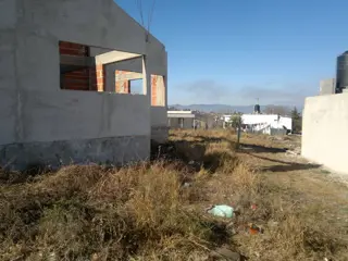 CASA A TERMINAR VILLA CARLOS PAZ foto 2