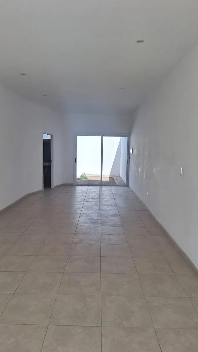 Venta Local. A Estrenar Guaymallén.  Financiación foto 2