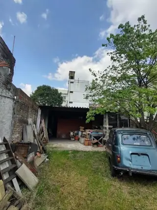 EDIFICIO DE DOS PISOS EN BLOQUE foto 2