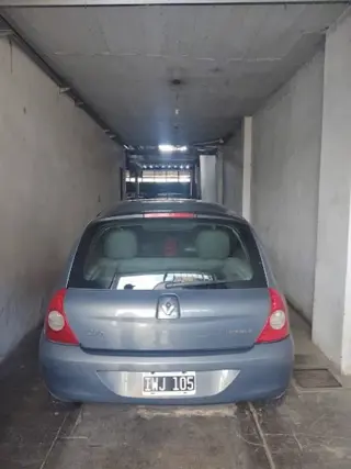 EDIFICIO DE DOS PISOS EN BLOQUE foto 4
